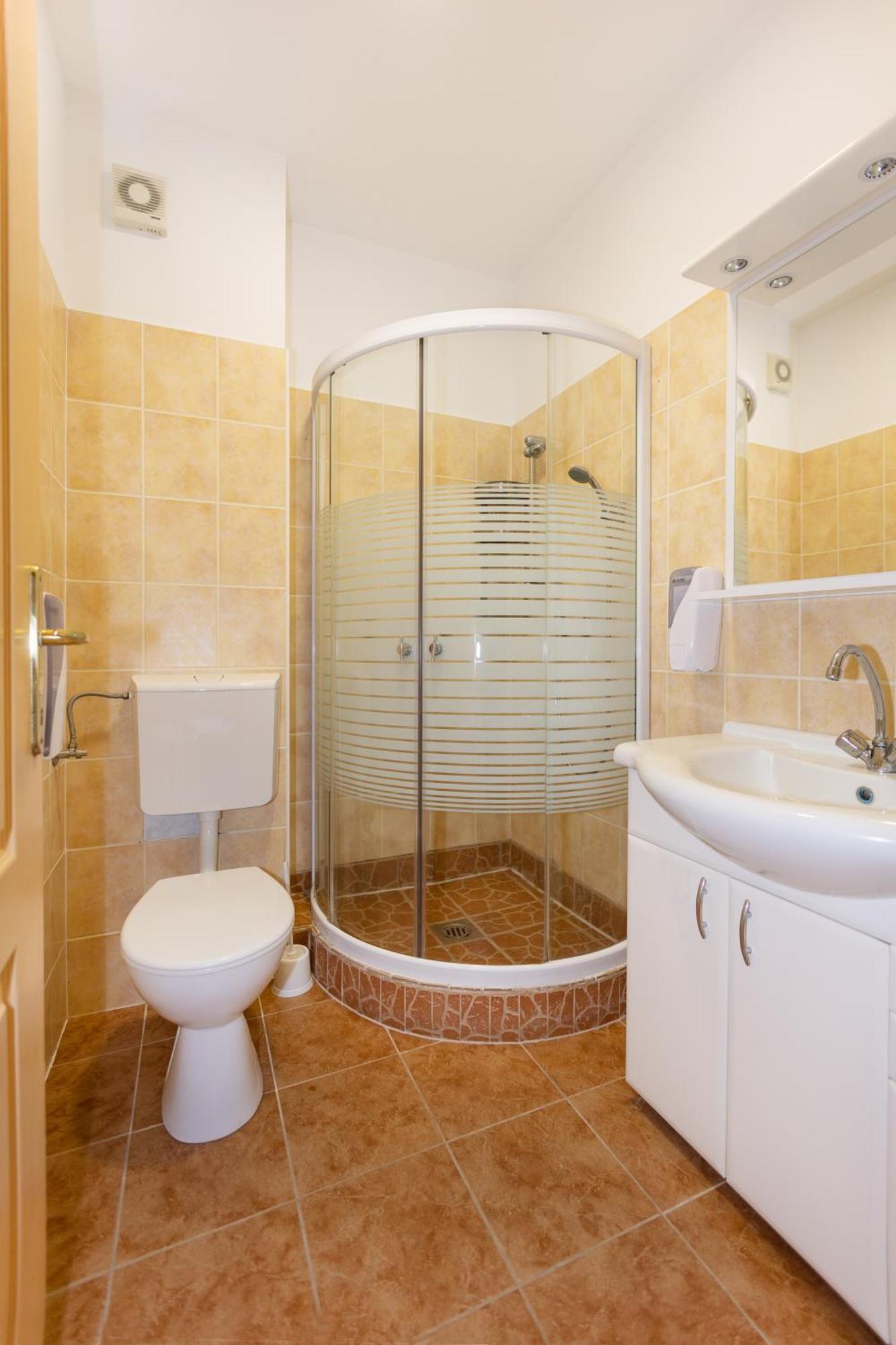 Bed & Breakfast Belvarosi Panzio